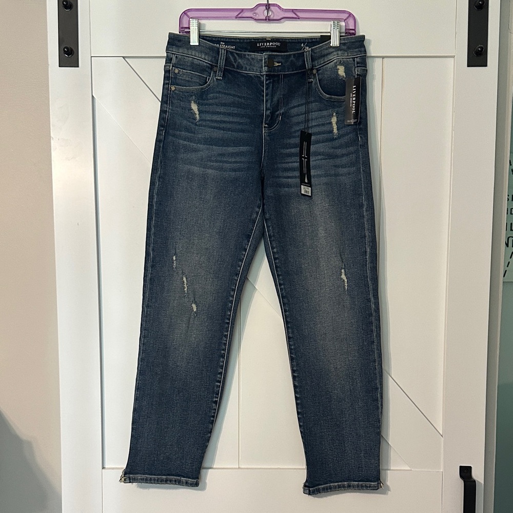 Liverpool Kennedy crop Straight. NWT.